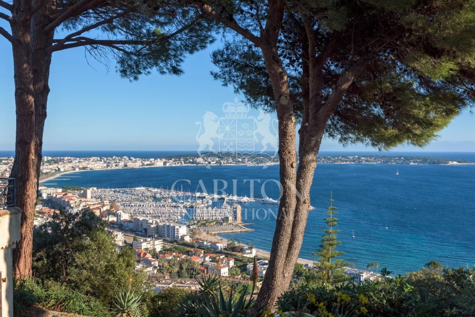 Haus in Golfe Juan/Cannes, Atemberaubende Aussicht
