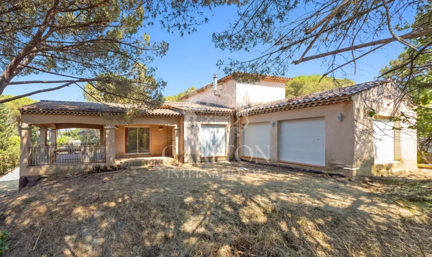 EXCLUSIVITY-VIDAUBAN-Provençal house to renovate – A haven of peace