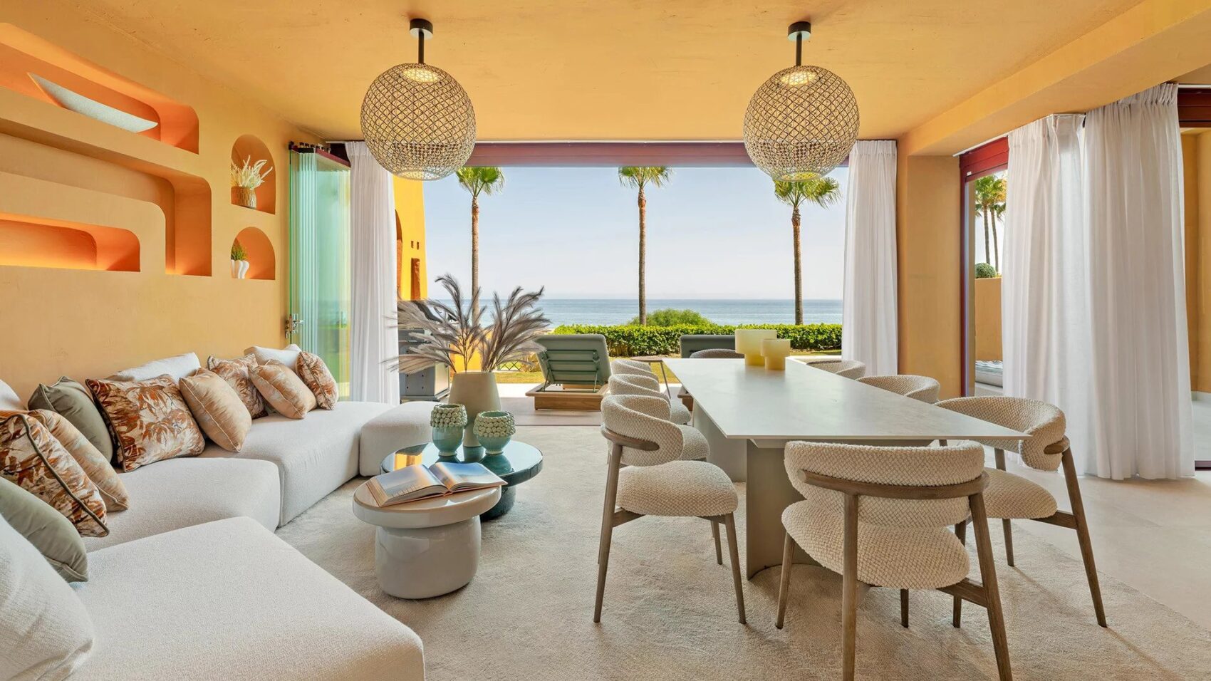 Málaga, Estepona