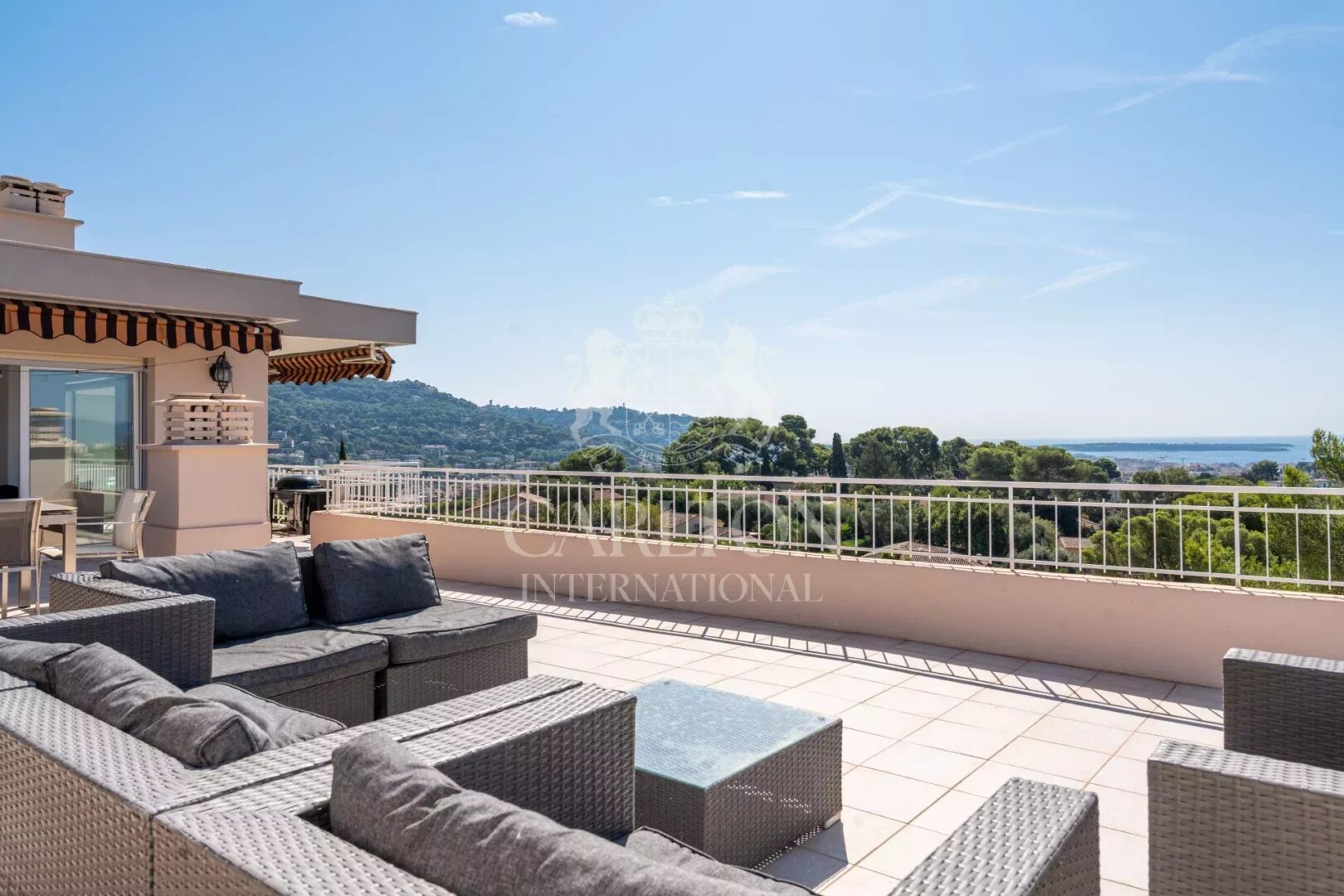 LE CANNET MONTJOLI SUBLIME PENTHOUSE