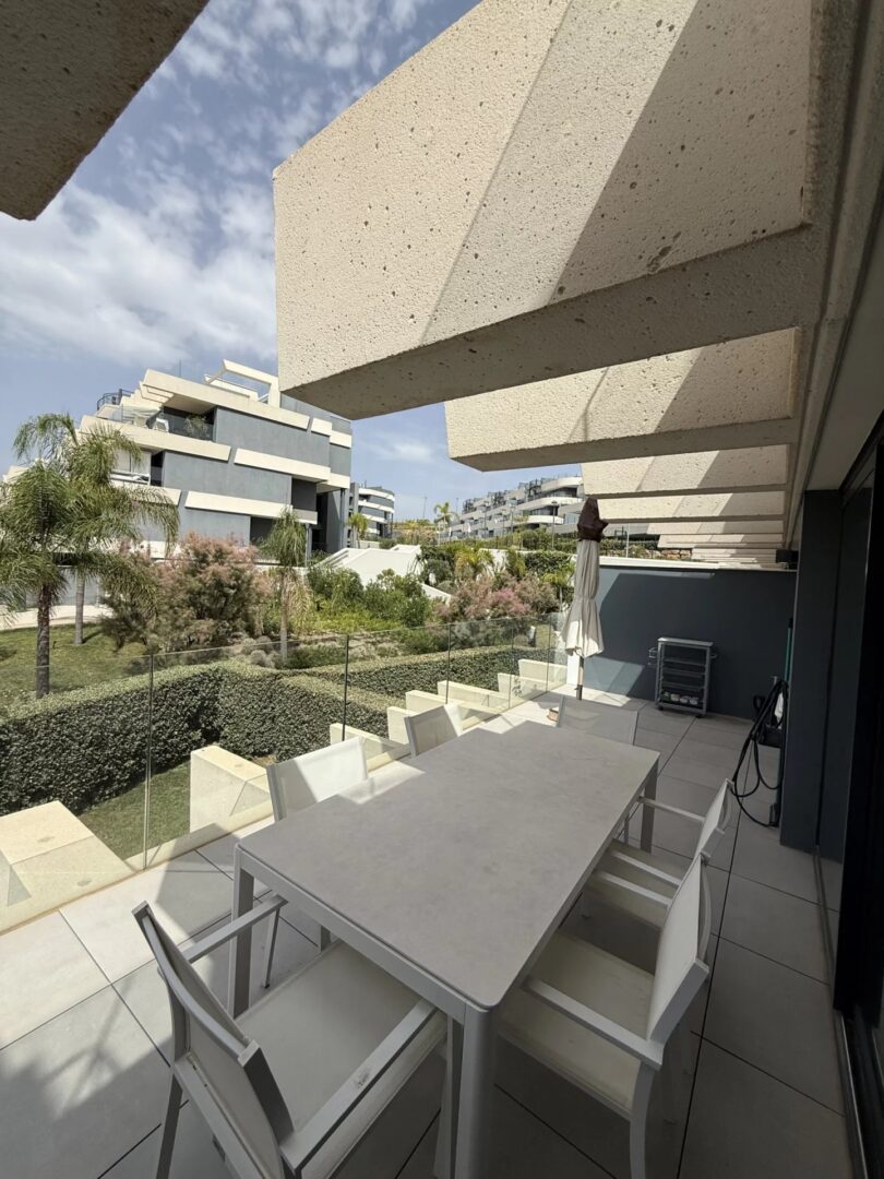 Málaga, Estepona
