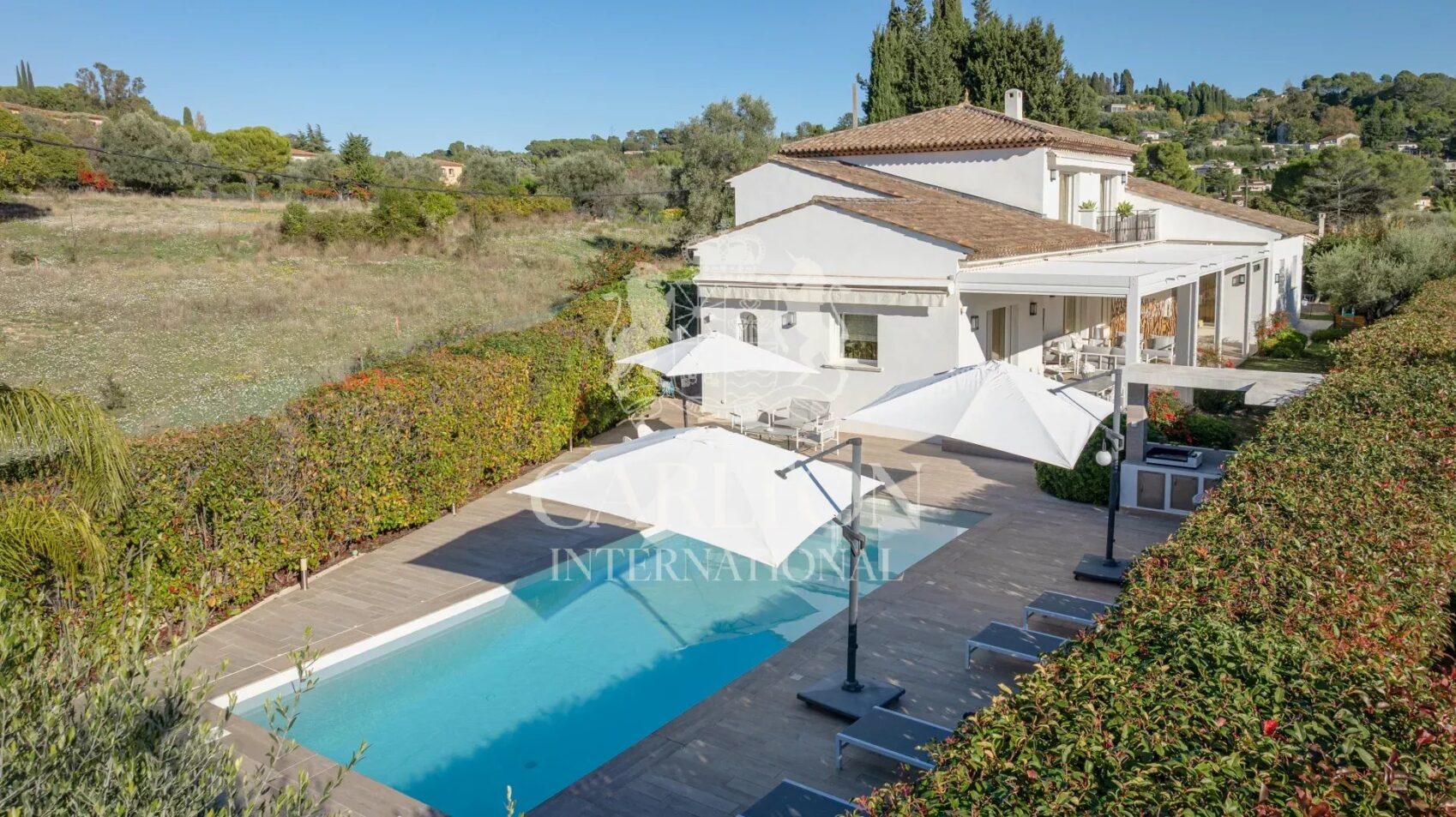 Mougins – Élégante villa provençale de 235 m²